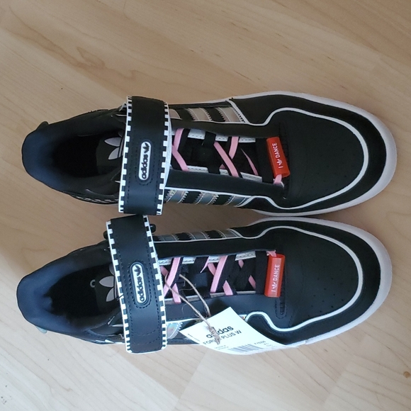 ADIDAS - Black Forum Plus Shoes - Women's Size 8 - Picture 2 of 9